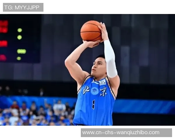 陈盈骏全场状态低迷14投仅4中末节遭遇违体犯规失去进攻机会